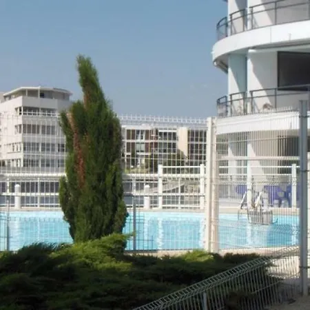La Rocheliere 3 Λα Ροσέλ